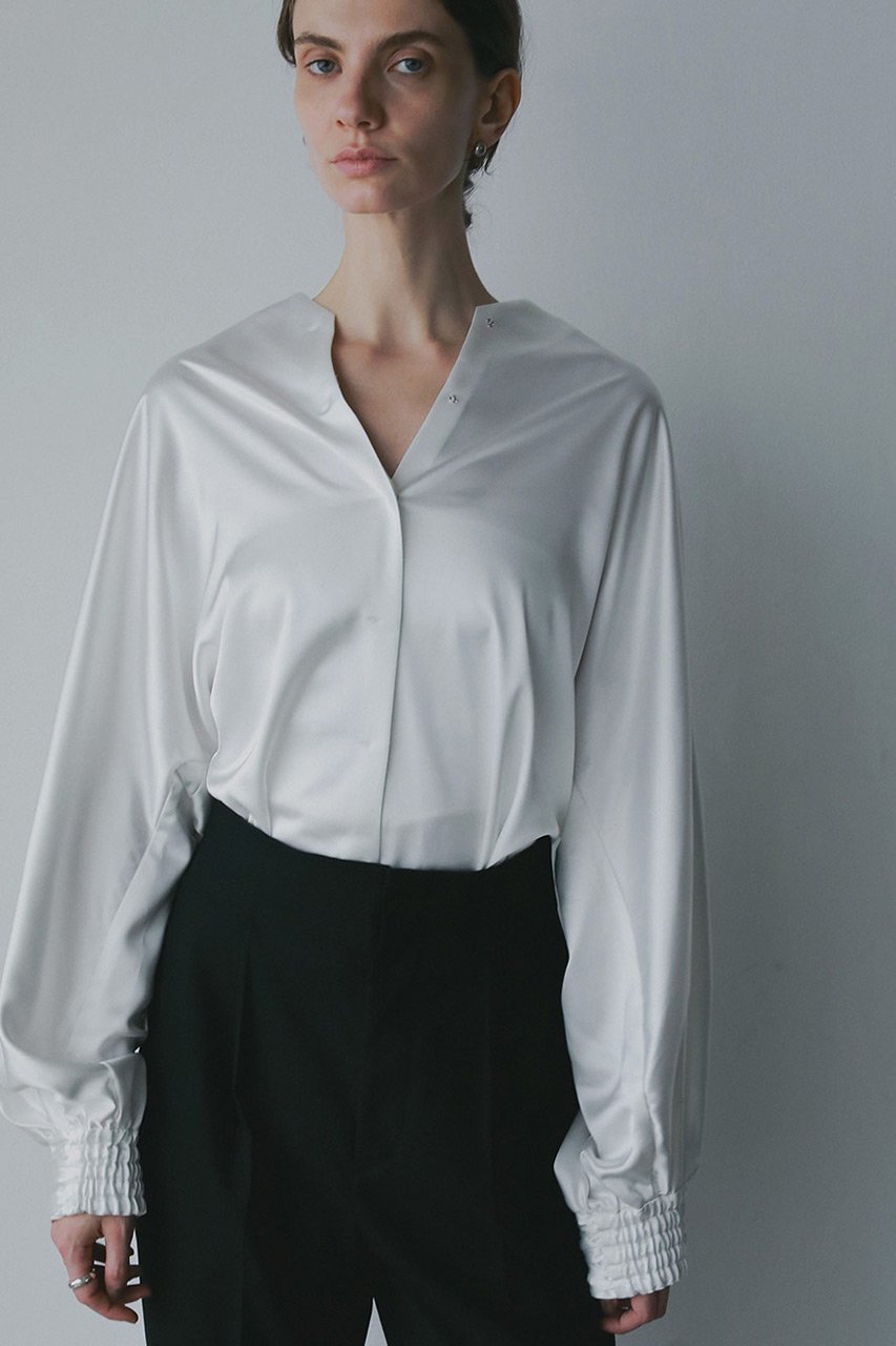 【ハー/HER.】の【11/20 12:00販売開始】サテンVネックブラウス 人気、トレンドファッション・服の通販 founy(ファニー) ファッション Fashion レディースファッション Fashion for Women トップス・カットソー Cut & Sew Tops シャツ・ブラウス・オフィスカジュアル Elegant Blouses & Button-Ups Vネックトップス V-Neck Tops / V-Cut Neckline Shirts サテン Satin, Glossy Fabric スリーブ Sleeve, Long Sleeve / Short Sleeve ロング Long, Long-Length 新作・新入荷 New Arrivals / New In other-4|ID: prp329100004772873 ipo3291000000034583770
