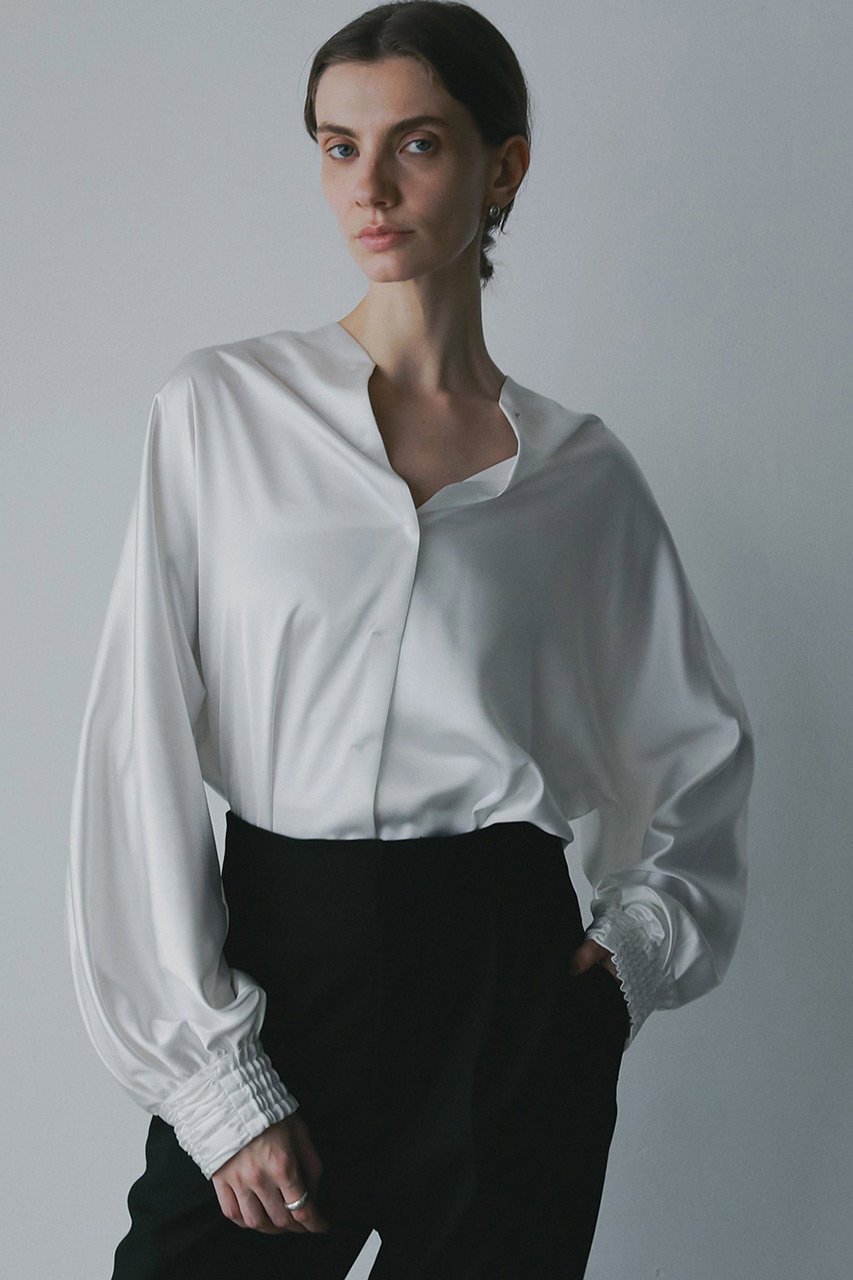 【ハー/HER.】の【11/20 12:00販売開始】サテンVネックブラウス 人気、トレンドファッション・服の通販 founy(ファニー) ファッション Fashion レディースファッション Fashion for Women トップス・カットソー Cut & Sew Tops シャツ・ブラウス・オフィスカジュアル Elegant Blouses & Button-Ups Vネックトップス V-Neck Tops / V-Cut Neckline Shirts サテン Satin, Glossy Fabric スリーブ Sleeve, Long Sleeve / Short Sleeve ロング Long, Long-Length 新作・新入荷 New Arrivals / New In other-7|ID: prp329100004772873 ipo3291000000034583773