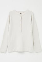 【ハー/HER.】の【11/20 12:00販売開始】ウールヘンリーネックニットプルオーバー 人気、トレンドファッション・服の通販 founy(ファニー) ファッション Fashion レディースファッション Fashion for Women トップス・カットソー Cut & Sew Tops ニット Knit Tops & Sweaters カジュアルプルオーバー・ニットトップス Pullovers & Knit Tops / Casual Pullovers おすすめ Recommended / Our Picks なめらか Smooth, Silky Texture カットソー Cut and Sewn Top トレンド Trend, Trending Now リブニット Rib Knit, Ribbed Knit エレガント 上品 Elegant 新作・新入荷 New Arrivals / New In |ID:prp329100004772875
