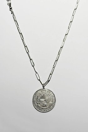 【ジジ/GIGI】 Artemis capped bust ネックレス人気、トレンドファッション・服の通販 founy(ファニー) ファッション Fashion レディースファッション Fashion for Women ジュエリー Jewelry ネックレス Necklaces & Pendants 2025年 2025 2025-2026秋冬・A/W Autumn/Winter 2025–26 AW25–26 アメリカン American Style コイン Coin, Coin Design チェーン Chain, Chain Strap ネックレス Necklace, Pendant Necklace モチーフ Motif, Design Theme A/W・秋冬 Autumn/Winter |ID:prp329100004773571