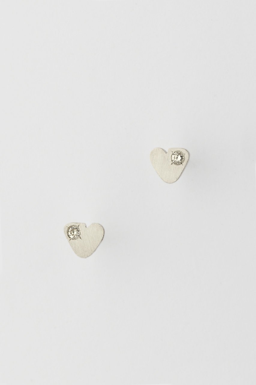 【プリーク/Preek】のYU-KIN DIAMOND TINY HEART ピアス インテリア・キッズ・メンズ・レディースファッション・服の通販 founy(ファニー) 　ファッション　Fashion　レディースファッション　Fashion for Women　ジュエリー　Jewelry　ファッションリング　Fashion Rings　イヤリング・フープ・ドロップタイプ　Hoop, Drop & Clip Earrings　イヤリング　Earrings　コレクション　Collection, Seasonal Line　シンプル　Simple, Minimal　ダイヤモンド　Diamond, Brilliant Cut　ホリデーシーズン　Holiday Season　エレガント 上品　Elegant　新作・新入荷　New Arrivals / New In　シルバー|ID: prp329100004773578 ipo3291000000034594033