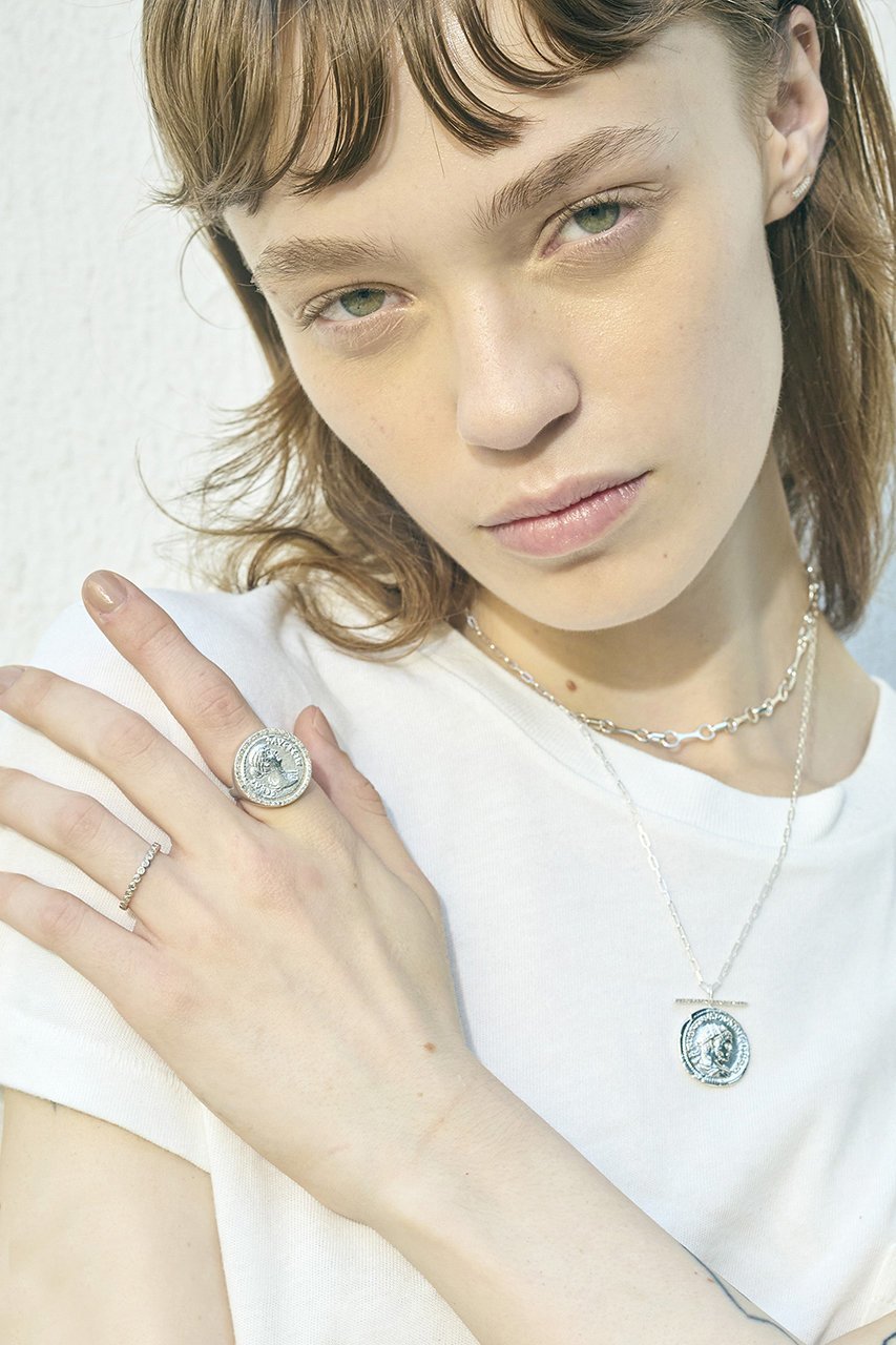 【マリュス/MALUS】のDiamond coin リング 人気、トレンドファッション・服の通販 founy(ファニー) 　ファッション　Fashion　レディースファッション　Fashion for Women　ジュエリー　Jewelry　2026年　2026　おすすめ　Recommended / Our Picks　コイン　Coin, Coin Design　シルバー　Silver, Metallic Silver　ダイヤモンド　Diamond, Brilliant Cut　フィット　Fit, Slim Fit　モダン　Modern, Contemporary　エレガント 上品　Elegant　夏　Summer　春　Spring　S/S・春夏　SS, Spring/Summer, Warm Season　other-6|ID: prp329100004773583 ipo3291000000034615647