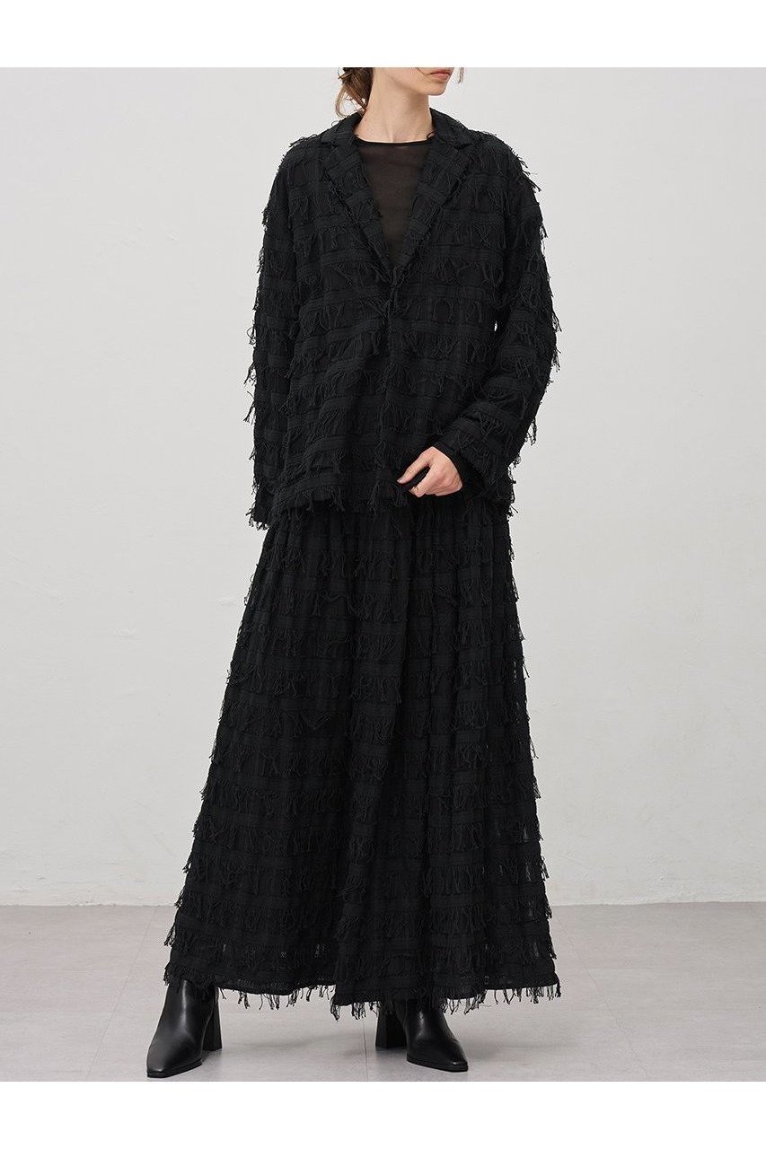 【アンクレイヴ/uncrave】の【11/19 12:00販売開始】フリンジレース ティアードスカート 人気、トレンドファッション・服の通販 founy(ファニー) ファッション Fashion レディースファッション Fashion for Women アウター Coat / Outerwear Collection スカート Skirts ティアードスカート Tiered Skirts ロングスカート Long Skirts / Maxi & Midi Skirts カットジャガード Cut Jacquard ギャザー Gathered, Ruffled シンプル Simple, Minimal ジャケット Jacket, Outerwear チェック Check, Plaid, Tartan ティアードスカート Tiered Skirt, Flounced Skirt フリンジ Fringe, Tassel フレア Flare, Flared ブロック Block, Solid Block Pattern メッシュ Mesh, Net Fabric ラッセル Raschel, Raschel Lace レース Lace, Lace Fabric ロング Long, Long-Length 新作・新入荷 New Arrivals / New In other-2|ID: prp329100004773613 ipo3291000000034594262