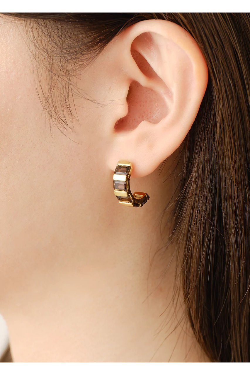 【ヌキテパ/NE QUITTEZ PAS】の【UPALA】 RECTANGLE GEM ミニ フープ スタッド ピアス 人気、トレンドファッション・服の通販 founy(ファニー) 　ファッション　Fashion　レディースファッション　Fashion for Women　ジュエリー　Jewelry　ファッションリング　Fashion Rings　イヤリング・フープ・ドロップタイプ　Hoop, Drop & Clip Earrings　2025年　2025　2025-2026秋冬・A/W　Autumn/Winter 2025–26 AW25–26　おすすめ　Recommended / Our Picks　イヤリング　Earrings　シンプル　Simple, Minimal　ストーン　Stone, Gem-Like　フレーム　Frame, Outline　フープ　Hoop, Hoop Earrings　メガネ　Glasses, Eyewear　モダン　Modern, Contemporary　A/W・秋冬　Autumn/Winter　other-2|ID: prp329100004774318 ipo3291000000034604371