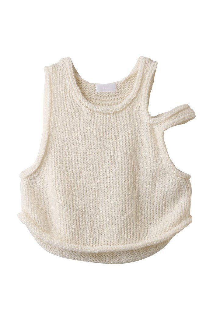 【エリオポール/heliopole】の【uca】HAND KNIT HEMP MAHAIR SLIT ベスト インテリア・キッズ・メンズ・レディースファッション・服の通販 founy(ファニー) https://founy.com/ ファッション Fashion レディースファッション Fashion for Women トップス・カットソー Cut & Sew Tops ニット Knit Tops & Sweaters ベスト&ジレ / 重ね着スタイル Vests & Gilets カジュアルプルオーバー・ニットトップス Pullovers & Knit Tops / Casual Pullovers カッティング Cutting Detail カットソー Cut and Sewn Top シンプル Simple, Minimal スリット Slit, Slit Detail トレンド Trend, Trending Now ハンド Hand, Handmade ベスト Vest, Waistcoat 新作・新入荷 New Arrivals / New In |ID: prp329100004774330 ipo3291000000034604454