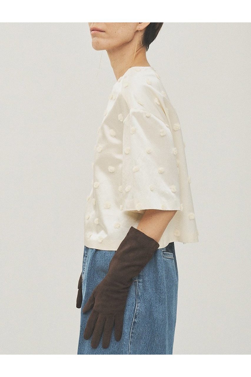 【ウィムガゼット/Whim Gazette】のボンボンジャガードブラウス 人気、トレンドファッション・服の通販 founy(ファニー) 　ファッション　Fashion　レディースファッション　Fashion for Women　トップス・カットソー　Cut & Sew Tops　シャツ・ブラウス・オフィスカジュアル　Elegant Blouses & Button-Ups　エレガント 上品　Elegant　サテン　Satin, Glossy Fabric　ショート　Short, Short Length　シンプル　Simple, Minimal　ジャカード／ジャガード　Jacquard, Woven Pattern　スリーブ　Sleeve, Long Sleeve / Short Sleeve　デニム　Denim, Jeans Material　ドット　Polka Dot, Dot Pattern　ホリデーシーズン　Holiday Season　ボックス　Boxy, Box Shape　ボトム　Bottoms, Lower Wear　別注　Limited Edition, Custom Order　新作・新入荷　New Arrivals / New In　other-2|ID: prp329100004774337 ipo3291000000034604512