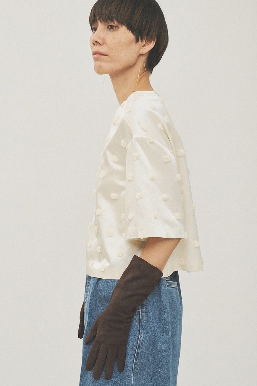 【ウィムガゼット/Whim Gazette】のボンボンジャガードブラウス 人気、トレンドファッション・服の通販 founy(ファニー) ファッション Fashion レディースファッション Fashion for Women トップス・カットソー Cut & Sew Tops シャツ・ブラウス・オフィスカジュアル Elegant Blouses & Button-Ups エレガント 上品 Elegant サテン Satin, Glossy Fabric ショート Short, Short Length シンプル Simple, Minimal ジャカード/ジャガード Jacquard, Woven Pattern スリーブ Sleeve, Long Sleeve / Short Sleeve デニム Denim, Jeans Material ドット Polka Dot, Dot Pattern ホリデーシーズン Holiday Season ボックス Boxy, Box Shape ボトム Bottoms, Lower Wear 別注 Limited Edition, Custom Order other-2|ID: prp329100004774337 ipo3291000000035772764