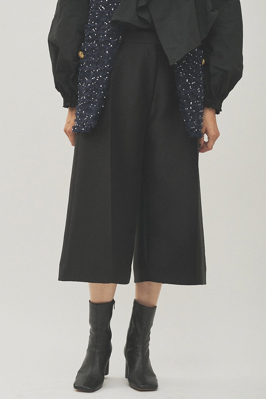 【ウィムガゼット/Whim Gazette】のシルキーハーフパンツ 人気、トレンドファッション・服の通販 founy(ファニー) ファッション Fashion レディースファッション Fashion for Women パンツ Pants & Trousers ショートパンツ・ハーフパンツ High-Waisted & Relaxed Shorts エレガント 上品 Elegant ショート Short, Short Length シルク Silk, 100% Silk センター Center, Center Line ハーフ Half, Half-Length 新作・新入荷 New Arrivals / New In other-5|ID: prp329100004774338 ipo3291000000034604525