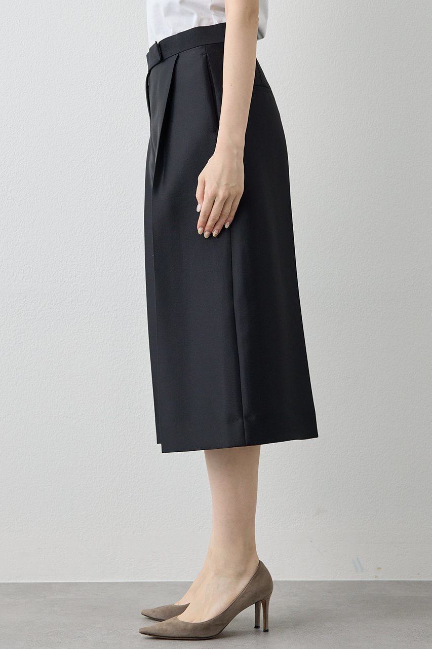 【ウィムガゼット/Whim Gazette】のシルキーハーフパンツ 人気、トレンドファッション・服の通販 founy(ファニー) ファッション Fashion レディースファッション Fashion for Women パンツ Pants & Trousers ショートパンツ・ハーフパンツ High-Waisted & Relaxed Shorts エレガント 上品 Elegant ショート Short, Short Length シルク Silk, 100% Silk センター Center, Center Line ハーフ Half, Half-Length 新作・新入荷 New Arrivals / New In other-7|ID: prp329100004774338 ipo3291000000034604529