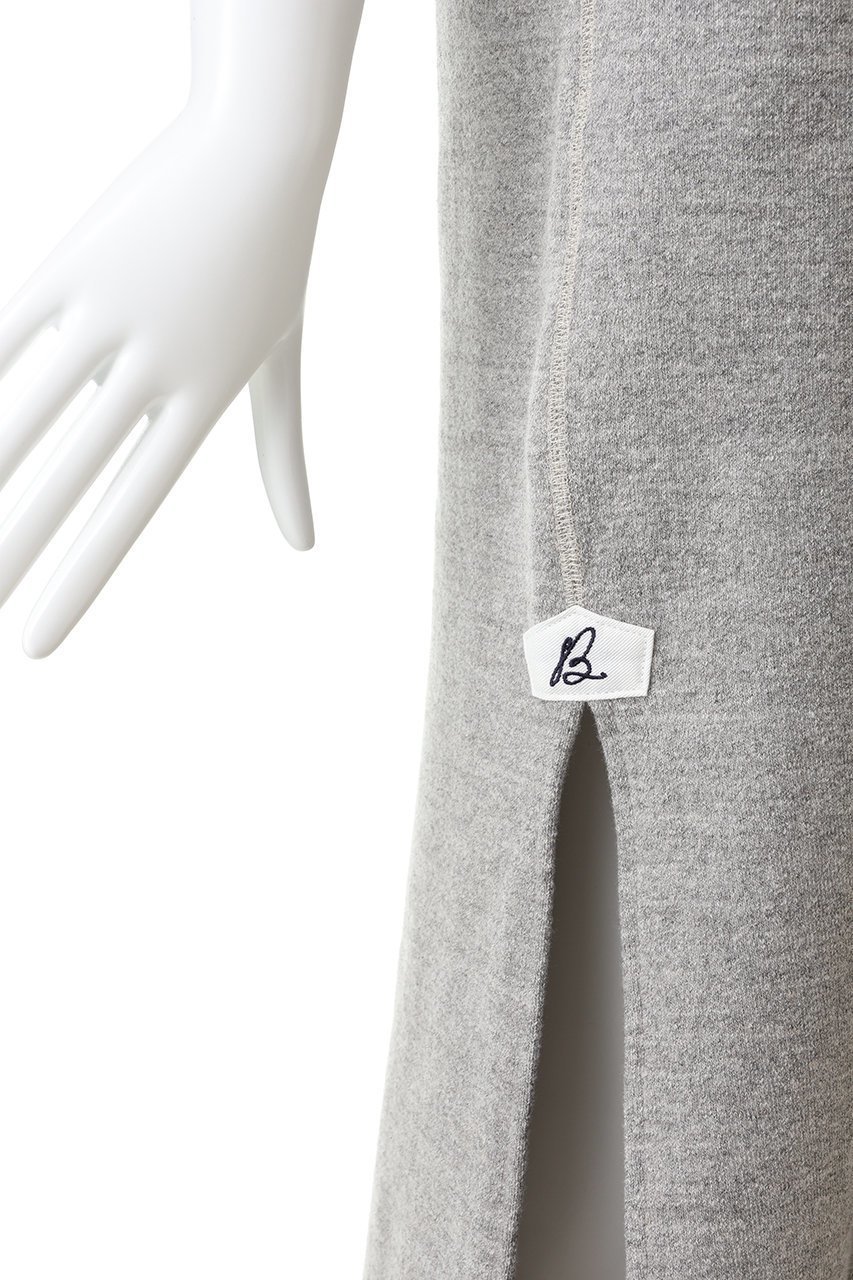 【マディソンブルー/MADISONBLUE】のHELLO S/S OP SWEAT HELLOスウェットワンピース 人気、トレンドファッション・服の通販 founy(ファニー) 　ファッション　Fashion　レディースファッション　Fashion for Women　ワンピース　Dresses　チュニック　Tunic Tops & Dresses　スウェット / スエット　Sweatshirt, Sweatwear　スリット　Slit, Slit Detail　チュニック　Tunic, Long Top　プリント　Print, Printed Pattern　リラックス　Relax, Relaxed Fit　ロング　Long, Long-Length　半袖　Short Sleeve, Half Sleeve　夏　Summer　新作・新入荷　New Arrivals / New In　S/S・春夏　SS, Spring/Summer, Warm Season　other-6|ID: prp329100004774349 ipo3291000000034604640