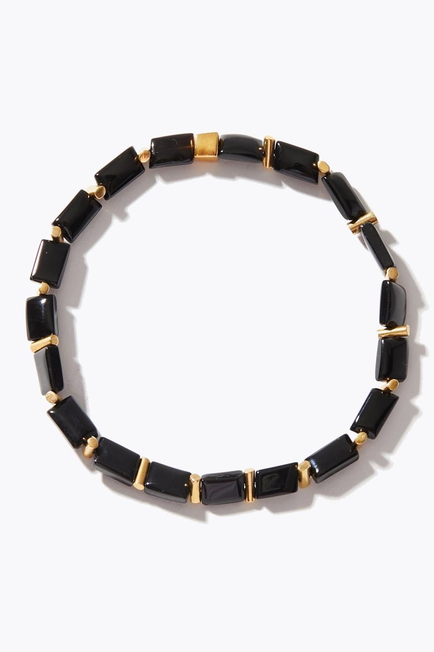 【アルティーダ ウード/ARTIDA OUD】の【11/27 0:00販売開始】amulette 「邪気を払い目標達成へ繋げる」オニキス ガムシェイプ ブレスレット 人気、トレンドファッション・服の通販 founy(ファニー) ファッション Fashion レディースファッション Fashion for Women ジュエリー Jewelry チェーン&カフブレスレット Cuff & Chain Bracelets バングル・カフブレスレット Bangles & Cuff Bracelets インド Indian Textile シェイプ Shape, Slim Fit ブレスレット Bracelet, Wristband おすすめ Recommended / Our Picks 新作・新入荷 New Arrivals / New In other-1|ID: prp329100004775359 ipo3291000000034614903