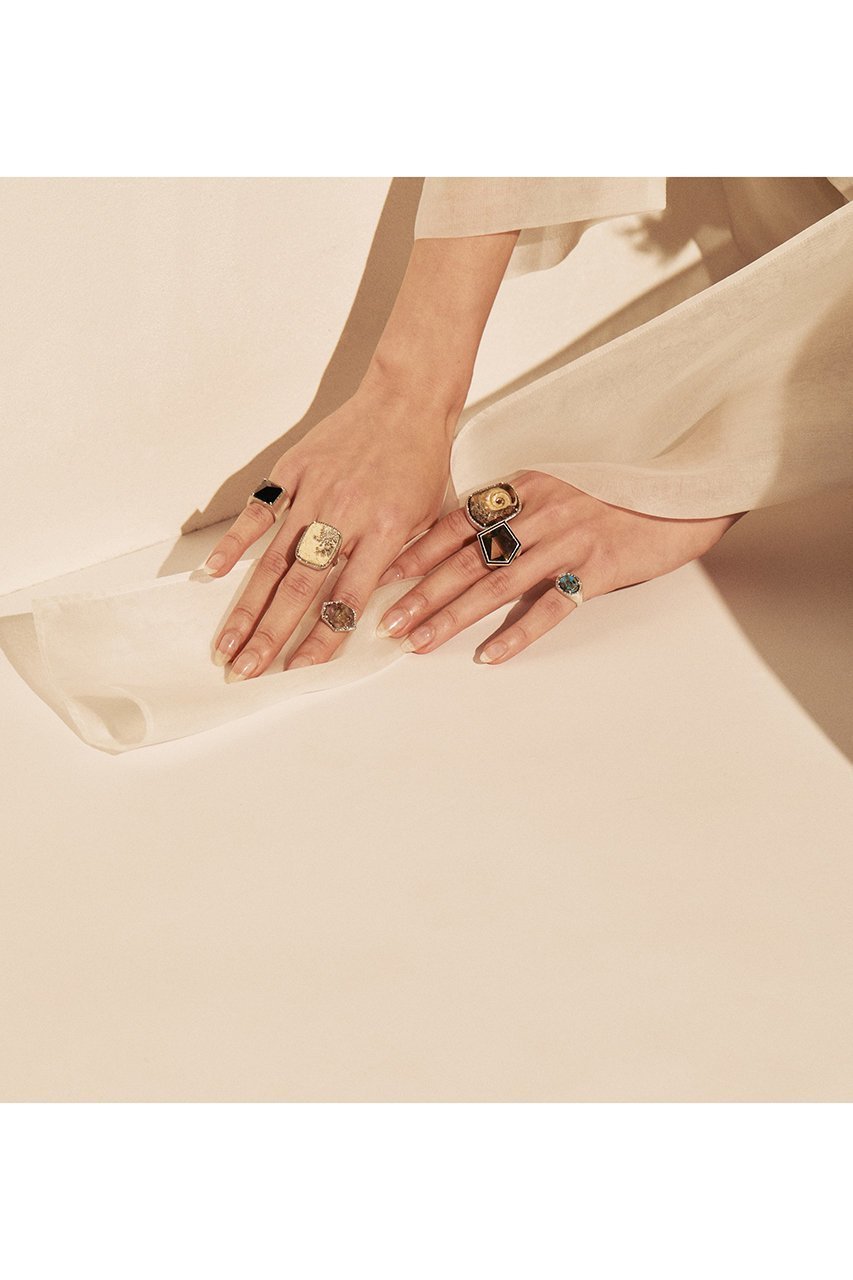 【アドリン ヒュー/Adlin Hue】のAmmonite One of a Kind Canan リング 人気、トレンドファッション・服の通販 founy(ファニー) 　ファッション　Fashion　レディースファッション　Fashion for Women　ジュエリー　Jewelry　シェイプ　Shape, Slim Fit　モダン　Modern, Contemporary　other-2|ID: prp329100004775365 ipo3291000000035782548