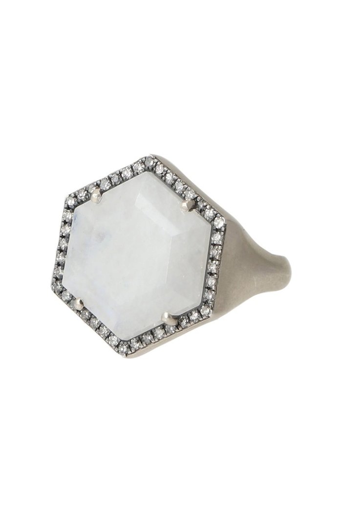 【アドリン ヒュー/Adlin Hue】のMoon Stone Canan リング インテリア・キッズ・メンズ・レディースファッション・服の通販 founy(ファニー) https://founy.com/ ファッション Fashion レディースファッション Fashion for Women シェイプ Shape, Slim Fit ストーン Stone, Gem-Like モダン Modern, Contemporary 新作・新入荷 New Arrivals / New In |ID: prp329100004775369 ipo3291000000034614964