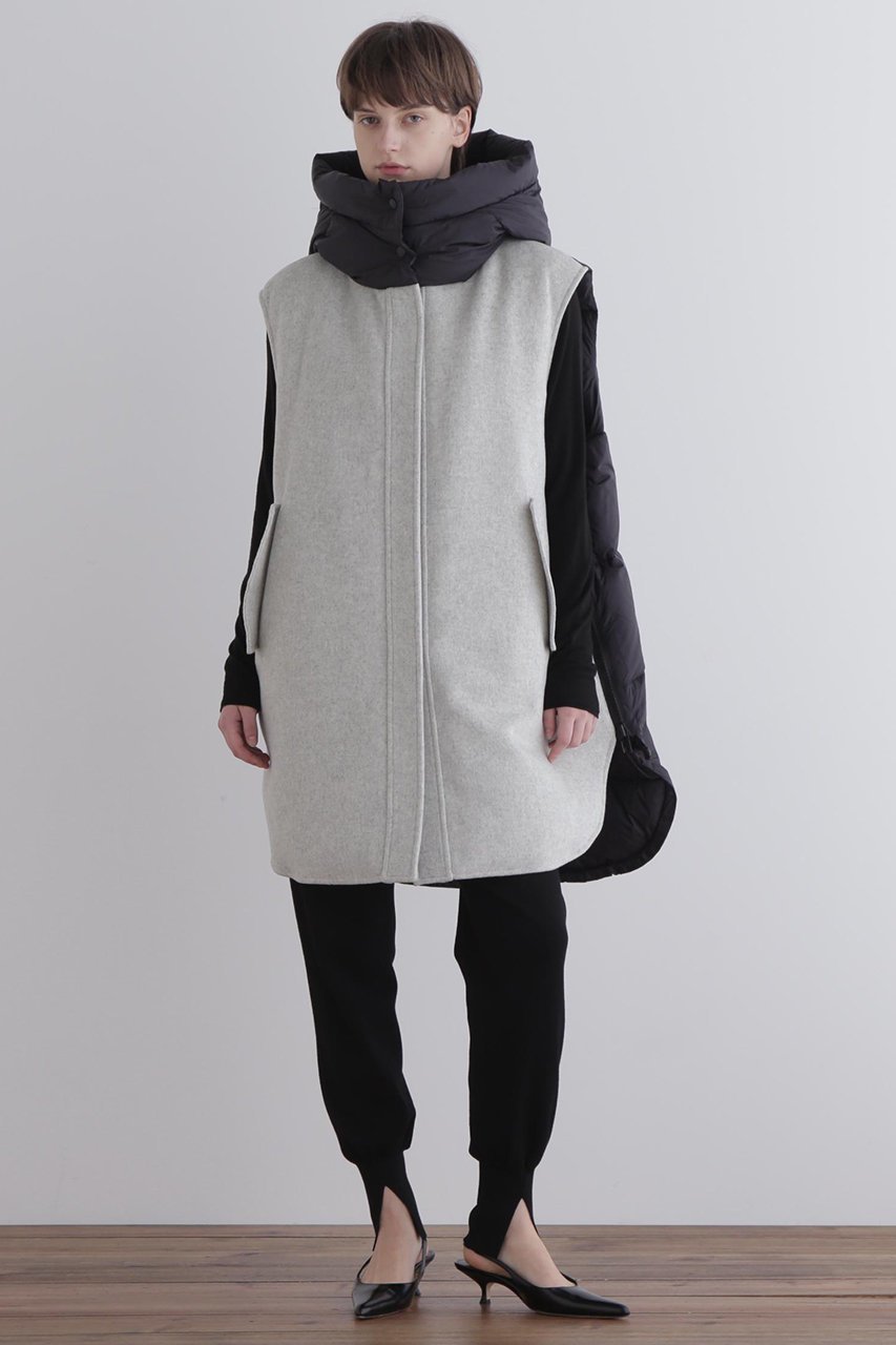 【ル フィル/LE PHIL】のソフトウールリバーダウンジレ 人気、トレンドファッション・服の通販 founy(ファニー) ファッション Fashion レディースファッション Fashion for Women アウター Coat / Outerwear Collection レディースジャケット・軽アウター Jackets ジャケット Jacket, Outerwear スリット Slit, Slit Detail ダウン Down, Puffer ビッグ Big, Oversized フォルム Silhouette, Form モダン Modern, Contemporary リバーシブル Reversible, Two-Sided 再入荷 Restock / Back in Stock A/W・秋冬 Autumn/Winter other-3|ID: prp329100004775385 ipo3291000000034615100