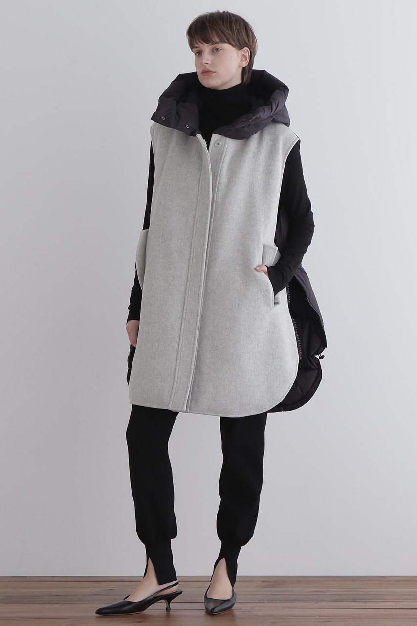 【ル フィル/LE PHIL】のソフトウールリバーダウンジレ 人気、トレンドファッション・服の通販 founy(ファニー) ファッション Fashion レディースファッション Fashion for Women アウター Coat / Outerwear Collection レディースジャケット・軽アウター Jackets ジャケット Jacket, Outerwear スリット Slit, Slit Detail ダウン Down, Puffer ビッグ Big, Oversized フォルム Silhouette, Form モダン Modern, Contemporary リバーシブル Reversible, Two-Sided 再入荷 Restock / Back in Stock A/W・秋冬 Autumn/Winter other-4|ID: prp329100004775385 ipo3291000000034615102