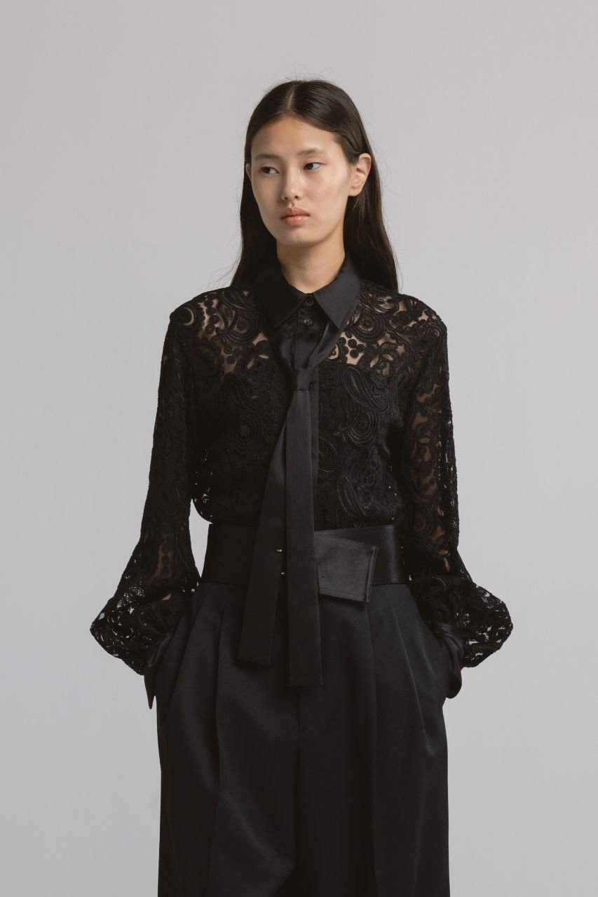 【チノ/CINOH】の【BLACK FORMAL】レース ボウタイ シャツ 人気、トレンドファッション・服の通販 founy(ファニー) 　ファッション　Fashion　レディースファッション　Fashion for Women　トップス・カットソー　Cut & Sew Tops　シャツ・ブラウス・オフィスカジュアル　Elegant Blouses & Button-Ups　2026年　2026　クラシック　Classic, Timeless Style　スリーブ　Sleeve, Long Sleeve / Short Sleeve　フレア　Flare, Flared　マニッシュ　Mannish, Boyish　レース　Lace, Lace Fabric　ロング　Long, Long-Length　夏　Summer　春　Spring　S/S・春夏　SS, Spring/Summer, Warm Season　other-7|ID: prp329100004775388 ipo3291000000034716231