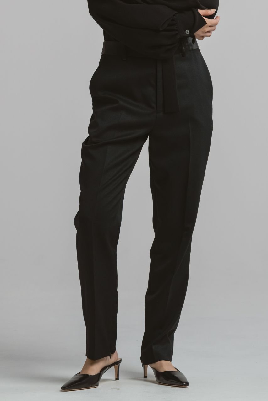 【チノ/CINOH】の【BLACK FORMAL】インサイド ジップ パンツ 人気、トレンドファッション・服の通販 founy(ファニー) ファッション Fashion レディースファッション Fashion for Women パンツ Pants & Trousers 2026年 2026 ジップ Zip, Zipper ストレート Straight, Straight Cut スリット Slit, Slit Detail フォーマル Formal, Dressy モダン Modern, Contemporary 夏 Summer 春 Spring S/S・春夏 SS, Spring/Summer, Warm Season other-8|ID: prp329100004775389 ipo3291000000034716233