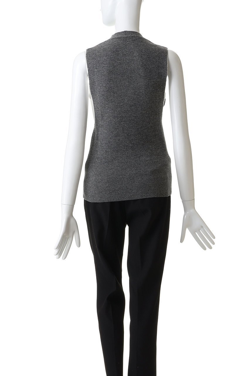 【マディソンブルー/MADISONBLUE】のDEEP V NECK VEST ディープVネックベスト 人気、トレンドファッション・服の通販 founy(ファニー) 　ファッション　Fashion　レディースファッション　Fashion for Women　トップス・カットソー　Cut & Sew Tops　ニット　Knit Tops & Sweaters　カーディガン・羽織り　Layered Style Cardigans　ベスト&ジレ / 重ね着スタイル　Vests & Gilets　Vネックトップス　V-Neck Tops / V-Cut Neckline Shirts　カーディガン　Cardigan, Knitwear　スラックス　Slacks, Dress Pants　フォルム　Silhouette, Form　ベスト　Vest, Waistcoat　ワイド　Wide, Wide Fit　other-4|ID: prp329100004775397 ipo3291000000035942510