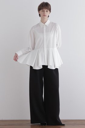 【ル フィル/LE PHIL】 ダンボールワイドシルエットパンツ人気、トレンドファッション・服の通販 founy(ファニー) ファッション Fashion レディースファッション Fashion for Women パンツ Pants & Trousers エレガント 上品 Elegant スニーカー Sneakers, Trainers セットアップ Set-Up, Coordinated Outfit ダウン Down, Puffer ドレープ Drape, Draping Fabric ペプラム Peplum, Flared Hem ワイド Wide, Wide Fit 再入荷 Restock / Back in Stock |ID:prp329100004775415