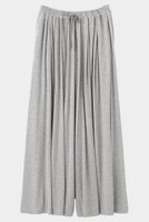 【ル フィル/LE PHIL】のレーヨンギャザーワイドパンツ 人気、トレンドファッション・服の通販 founy(ファニー) ファッション Fashion レディースファッション Fashion for Women パンツ Pants & Trousers スタンダード Standard, Basic フレア Flare, Flared ボトム Bottoms, Lower Wear リラックス Relax, Relaxed Fit ロング Long, Long-Length 再入荷 Restock / Back in Stock 定番 Standard, Basic Item |ID:prp329100004775424