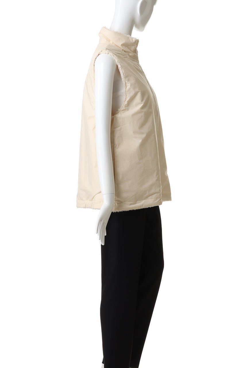 【プリスティン/PRISTINE】のタイプライターリバーシブルベスト 人気、トレンドファッション・服の通販 founy(ファニー) 　ファッション　Fashion　レディースファッション　Fashion for Women　アウター　Coat / Outerwear Collection　レディースジャケット・軽アウター　Jackets　コンビ　Combo, Combination Style　ジャケット　Jacket, Outerwear　タイプライター　Typewriter Fabric, Crisp Cotton　フェイクファー　Faux Fur, Imitation Fur　ベスト　Vest, Waistcoat　新作・新入荷　New Arrivals / New In　other-3|ID: prp329100004775452 ipo3291000000034615727