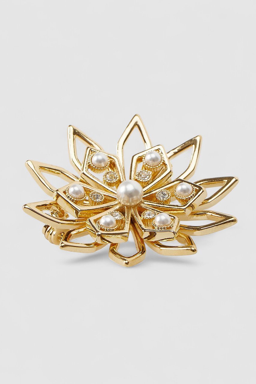 【アナイ/ANAYI】の【Eternal Line 2026】フラワーモチーフブローチ 人気、トレンドファッション・服の通販 founy(ファニー) 　ファッション　Fashion　レディースファッション　Fashion for Women　2025年　2025　2025-2026秋冬・A/W　Autumn/Winter 2025–26 AW25–26　オケージョン　Occasion Wear　ガラス　Glass, Glassware　ジャケット　Jacket, Outerwear　セレモニー　Ceremony　パーティ　Party, Party Style　パール　Pearl, Pearl Accent　フラワー　Flower, Floral　ブローチ　Brooch, Pin Brooch　モチーフ　Motif, Design Theme　ワーク　Workwear, Utility Style　エレガント 上品　Elegant　A/W・秋冬　Autumn/Winter　other-4|ID: prp329100004776476 ipo3291000000034626955