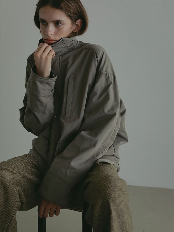 【エトレトウキョウ/ETRE TOKYO】のコンビネックワークブルゾン 人気、トレンドファッション・服の通販 founy(ファニー) 　ファッション　Fashion　レディースファッション　Fashion for Women　アウター　Coat / Outerwear Collection　レディースジャケット・軽アウター　Jackets　ブルゾンジャケット・スポーティアウター　Blouson Jackets　インナー　Innerwear　コーデュロイ　Corduroy, Cord Fabric　ジャケット　Jacket, Outerwear　ツイル　Twist, Twisted Detail　デニム　Denim, Jeans Material　パッチ　Patch, Appliqué　フロント　Front, Front Design　ブルゾン　Blouson, Bomber Jacket　ベーシック　Basic, Essential　ボックス　Boxy, Box Shape　ポケット　Pocket, Pocket Detail　ミックス　Mix, Mixed Style　ミドル　Middle Length, Mid Height　ワーク　Workwear, Utility Style　おすすめ　Recommended / Our Picks　エレガント 上品　Elegant　新作・新入荷　New Arrivals / New In　other-2|ID: prp329100004776493 ipo3291000000034627081