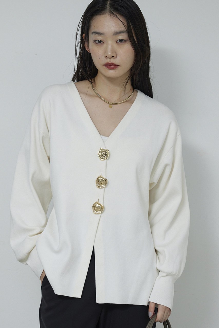 【ガリャルダガランテ/GALLARDAGALANTE】のビジューVネックカーディガン インテリア・キッズ・メンズ・レディースファッション・服の通販 founy(ファニー) 　ファッション　Fashion　レディースファッション　Fashion for Women　トップス・カットソー　Cut & Sew Tops　ニット　Knit Tops & Sweaters　カーディガン・羽織り　Layered Style Cardigans　Vネックトップス　V-Neck Tops / V-Cut Neckline Shirts　カーディガン　Cardigan, Knitwear　ビジュー　Bijou, Jewel-like Accent　新作・新入荷　New Arrivals / New In　オフホワイト|ID: prp329100004776508 ipo3291000000034627197