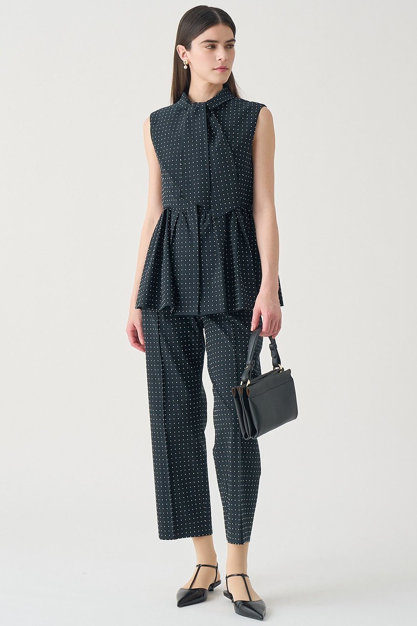 【アナイ/ANAYI】の【Eternal Line 2026】ドットジャガードテーパードパンツ 人気、トレンドファッション・服の通販 founy(ファニー) 　ファッション　Fashion　レディースファッション　Fashion for Women　パンツ　Pants & Trousers　2025年　2025　2025-2026秋冬・A/W　Autumn/Winter 2025–26 AW25–26　おすすめ　Recommended / Our Picks　コンパクト　Compact, Small Size　ジャカード／ジャガード　Jacquard, Woven Pattern　ストレッチ　Stretch, Stretchy Fabric　セットアップ　Set-Up, Coordinated Outfit　ドット　Polka Dot, Dot Pattern　フロント　Front, Front Design　エレガント 上品　Elegant　A/W・秋冬　Autumn/Winter　other-7|ID: prp329100004776598 ipo3291000000034627971