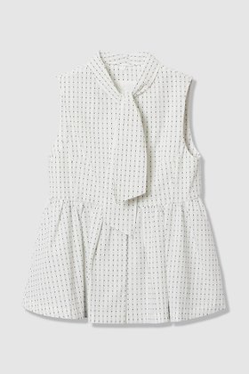 【アナイ/ANAYI】の【Eternal Line 2026】ドットジャガードペプラムジレ ブラウス 人気、トレンドファッション・服の通販 founy(ファニー) ファッション Fashion レディースファッション Fashion for Women アウター Coat / Outerwear Collection トップス・カットソー Cut & Sew Tops キャミソール&ノースリーブ Camisoles & Sleeveless Tops シャツ・ブラウス・オフィスカジュアル Elegant Blouses & Button-Ups ベスト&ジレ / 重ね着スタイル Vests & Gilets 2026年 2026 おすすめ Recommended / Our Picks シンプル Simple, Minimal ジャカード／ジャガード Jacquard, Woven Pattern ストレッチ Stretch, Stretchy Fabric セットアップ Set-Up, Coordinated Outfit ドット Polka Dot, Dot Pattern ノースリーブ Sleeveless, No-Sleeve リボン Ribbon, Bow エレガント 上品 Elegant 夏 Summer 春 Spring S/S・春夏 SS, Spring/Summer, Warm Season |ID:prp329100004776599