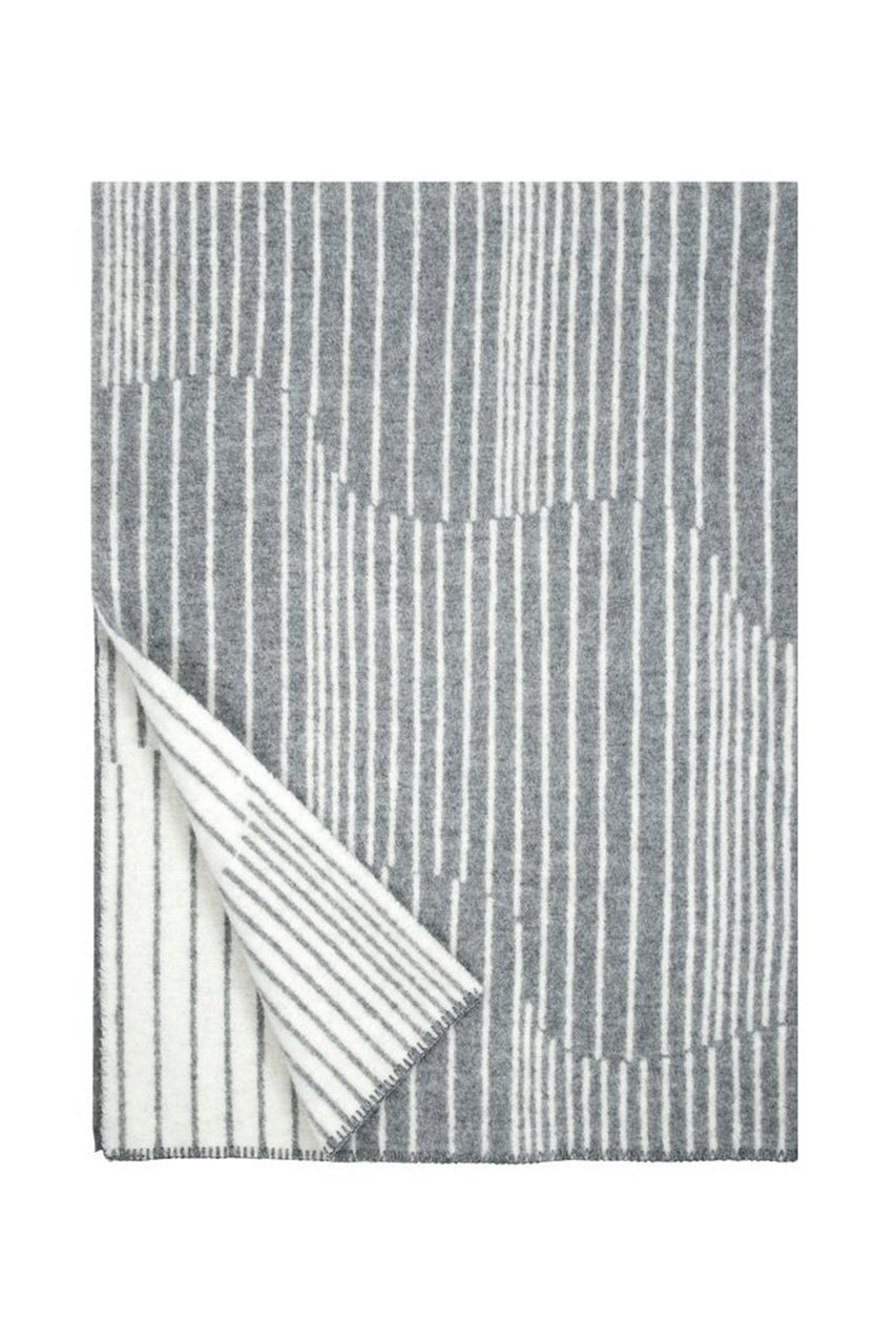 【ラプアン カンクリ/LAPUAN KANKURIT / GOODS】のAURORA ウールブランケット 130x180cm インテリア・キッズ・メンズ・レディースファッション・服の通販 founy(ファニー) アウトドア Outdoor Clothing シンプル Simple, Minimal ドレープ Drape, Draping Fabric 手描き Hand-Drawn, Illustrated ブランケット Blanket, Throw Blanket モチーフ Motif, Design Theme A/W・秋冬 Autumn/Winter 再入荷 Restock / Back in Stock グレー×ホワイト|ID: prp329100004776609 ipo3291000000034628108