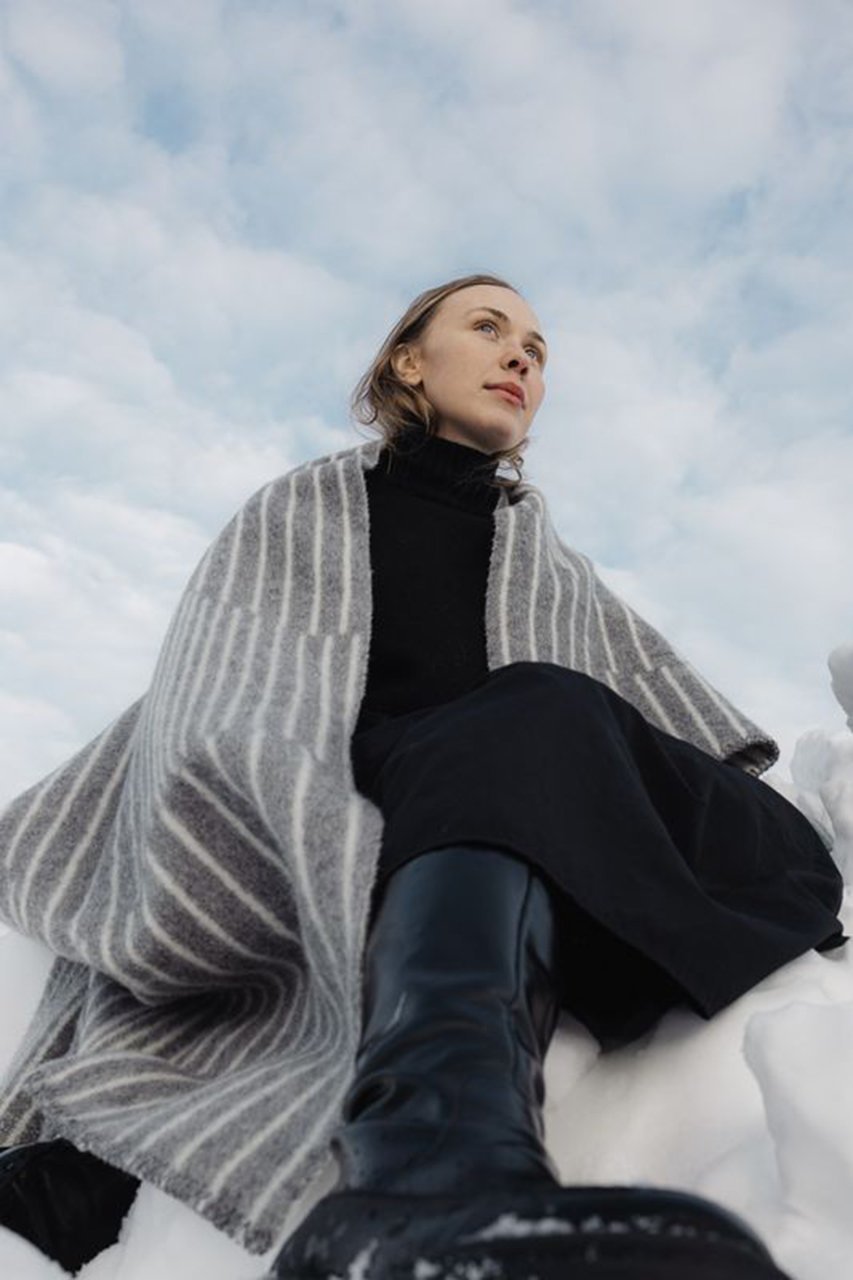 【ラプアン カンクリ/LAPUAN KANKURIT / GOODS】のAURORA ウールブランケット 100x150cm 人気、トレンドファッション・服の通販 founy(ファニー) 　アウトドア　Outdoor Clothing　シンプル　Simple, Minimal　ドレープ　Drape, Draping Fabric　手描き　Hand-Drawn, Illustrated　ブランケット　Blanket, Throw Blanket　モチーフ　Motif, Design Theme　A/W・秋冬　Autumn/Winter　再入荷　Restock / Back in Stock　other-2|ID: prp329100004776610 ipo3291000000034628113