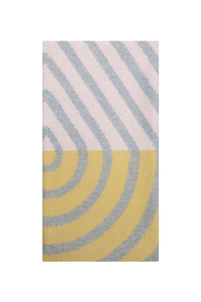 【ラプアン カンクリ/LAPUAN KANKURIT / GOODS】のMETSALAMPI メリノウールブランケット 130x200cm インテリア・キッズ・メンズ・レディースファッション・服の通販 founy(ファニー) https://founy.com/ アウトドア Outdoor Clothing 抗菌 Antibacterial, Bacteria-Resistant ブランケット Blanket, Throw Blanket モチーフ Motif, Design Theme 冬 Winter / This Winter 再入荷 Restock / Back in Stock |ID: prp329100004776613 ipo3291000000034628122