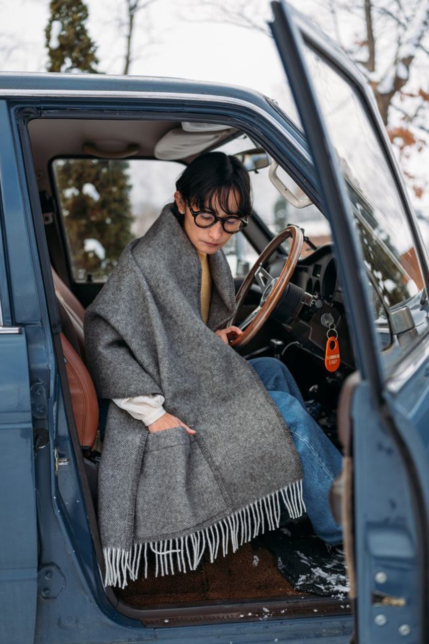 【ラプアン カンクリ/LAPUAN KANKURIT / GOODS】のARVO ポケットショール 60x180cm+fringes 人気、トレンドファッション・服の通販 founy(ファニー) 春 Spring ショール Shawl, Wrap シンプル Simple, Minimal 財布 Wallet, Purse トレンド Trend, Trending Now ブランケット Blanket, Throw Blanket ベーシック Basic, Essential ポケット Pocket, Pocket Detail 冬 Winter / This Winter A/W・秋冬 Autumn/Winter 再入荷 Restock / Back in Stock おすすめ Recommended / Our Picks 夏 Summer ギフト プレゼント Gift / Present other-2|ID: prp329100004776616 ipo3291000000034628139