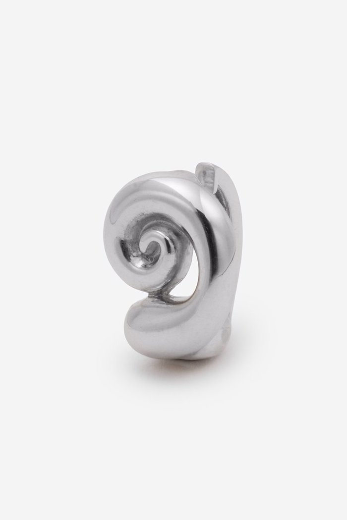 【ノウハウ/KNOWHOW】のSwirl イヤーカフ(片耳用) インテリア・キッズ・メンズ・レディースファッション・服の通販 founy(ファニー) https://founy.com/ ファッション Fashion レディースファッション Fashion for Women ジュエリー Jewelry ファッションリング Fashion Rings イヤリング・フープ・ドロップタイプ Hoop, Drop & Clip Earrings イヤリング Earrings イヤーカフ Ear Cuffs フィット Fit, Slim Fit フォルム Silhouette, Form モダン Modern, Contemporary 新作・新入荷 New Arrivals / New In 片耳 One-Ear, Single Earring |ID: prp329100004777308 ipo3291000000034638899