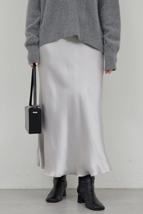 【ガリャルダガランテ/GALLARDAGALANTE】 アセテートバイアススカート人気、トレンドファッション・服の通販 founy(ファニー) ファッション Fashion レディースファッション Fashion for Women スカート Skirts ロングスカート Long Skirts / Maxi & Midi Skirts なめらか Smooth, Silky Texture エレガント 上品 Elegant スウェット / スエット Sweatshirt, Sweatwear ドレープ Drape, Draping Fabric バイアス Bias, Diagonal Cut ロング Long, Long-Length 新作・新入荷 New Arrivals / New In |ID:prp329100004777330