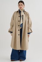 【ウィムガゼット/Whim Gazette】のポンチョロングコート 人気、トレンドファッション・服の通販 founy(ファニー) ファッション Fashion レディースファッション Fashion for Women アウター Coat / Outerwear Collection コート・ロングコート・ピーコート Long Coats, Peacoats & More ポンチョ・ケープコート Ponchos & Capes スタイリッシュ Stylish, Fashionable トレンチ Trench, Trench Coat 定番 Standard, Basic Item パッチ Patch, Appliqué フリル Frill, Ruffle ロング Long, Long-Length A/W・秋冬 Autumn/Winter エレガント 上品 Elegant 2025年 2025 2025-2026秋冬・A/W Autumn/Winter 2025–26 AW25–26 |ID:prp329100004777349