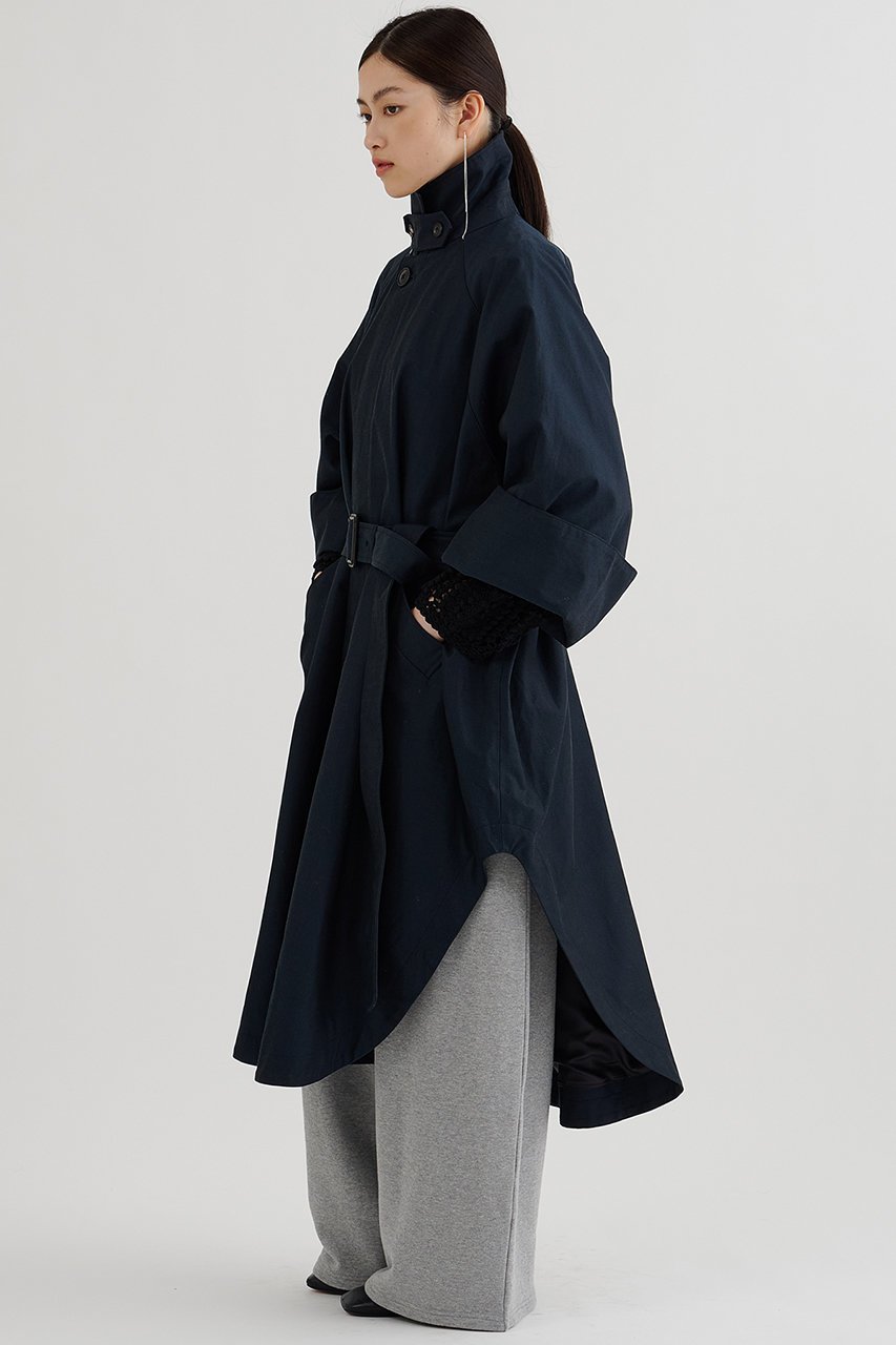 【ウィムガゼット/Whim Gazette】のポンチョロングコート 人気、トレンドファッション・服の通販 founy(ファニー) 　ファッション　Fashion　レディースファッション　Fashion for Women　アウター　Coat / Outerwear Collection　コート・ロングコート・ピーコート　Long Coats, Peacoats & More　ポンチョ・ケープコート　Ponchos & Capes　スタイリッシュ　Stylish, Fashionable　トレンチ　Trench, Trench Coat　定番　Standard, Basic Item　パッチ　Patch, Appliqué　フリル　Frill, Ruffle　ロング　Long, Long-Length　A/W・秋冬　Autumn/Winter　エレガント 上品　Elegant　2025年　2025　2025-2026秋冬・A/W　Autumn/Winter 2025–26 AW25–26　other-2|ID: prp329100004777349 ipo3291000000034639172