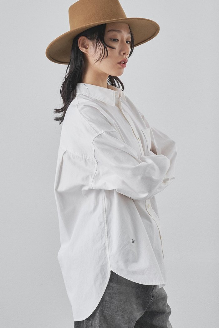 【ウィムガゼット/Whim Gazette】の刺繍オックスフォードシャツ インテリア・キッズ・メンズ・レディースファッション・服の通販 founy(ファニー) https://founy.com/ ファッション Fashion レディースファッション Fashion for Women トップス・カットソー Cut & Sew Tops シャツ・ブラウス・オフィスカジュアル Elegant Blouses & Button-Ups 2025年 2025 2025-2026秋冬・A/W Autumn/Winter 2025–26 AW25–26 イエロー Yellow オックス Oxford Fabric シンプル Simple, Minimal スリーブ Sleeve, Long Sleeve / Short Sleeve トレンド Trend, Trending Now バランス Balance, Style Balance リラックス Relax, Relaxed Fit ロング Long, Long-Length エレガント 上品 Elegant 定番 Standard, Basic Item A/W・秋冬 Autumn/Winter |ID: prp329100004777357 ipo3291000000034639258