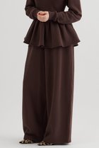 【ウィムガゼット/Whim Gazette】の裏毛バレルパンツ 人気、トレンドファッション・服の通販 founy(ファニー) ファッション Fashion レディースファッション Fashion for Women パンツ Pants & Trousers 2025年 2025 2025-2026秋冬・A/W Autumn/Winter 2025–26 AW25–26 おすすめ Recommended / Our Picks スウェット / スエット Sweatshirt, Sweatwear セットアップ Set-Up, Coordinated Outfit フリル Frill, Ruffle リラックス Relax, Relaxed Fit エレガント 上品 Elegant 日本製 Made In Japan A/W・秋冬 Autumn/Winter thumbnail ブラウン|ID: prp329100004777360 ipo3291000000034639289
