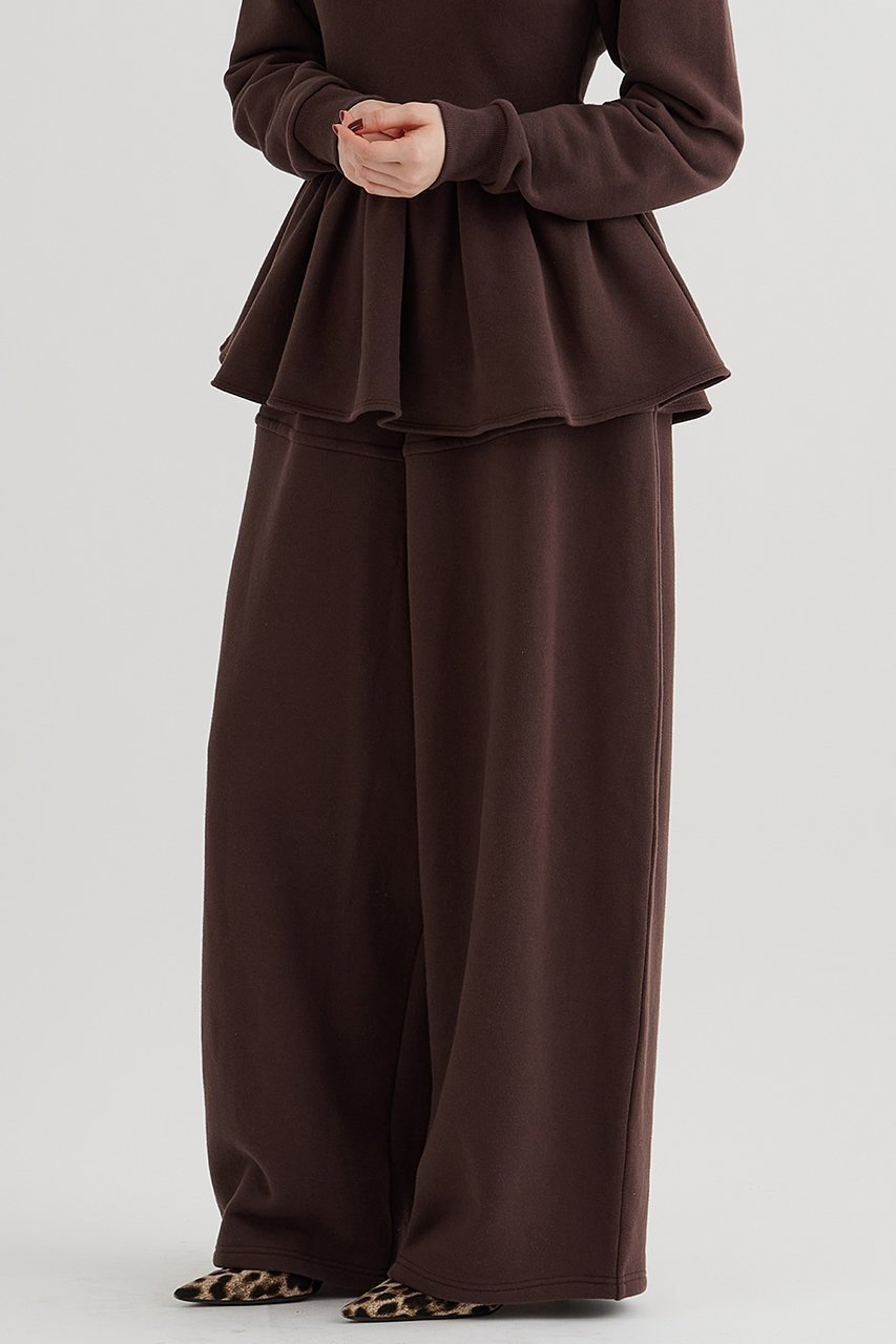 【ウィムガゼット/Whim Gazette】の裏毛バレルパンツ インテリア・キッズ・メンズ・レディースファッション・服の通販 founy(ファニー) 　ファッション　Fashion　レディースファッション　Fashion for Women　パンツ　Pants & Trousers　おすすめ　Recommended / Our Picks　スウェット / スエット　Sweatshirt, Sweatwear　セットアップ　Set-Up, Coordinated Outfit　フリル　Frill, Ruffle　リラックス　Relax, Relaxed Fit　エレガント 上品　Elegant　日本製　Made In Japan　ブラウン|ID: prp329100004777360 ipo3291000000035942624