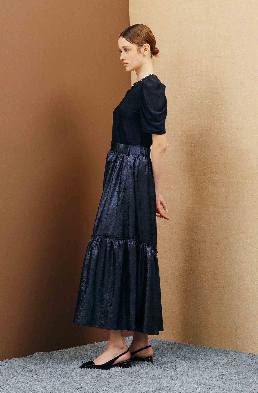 【コルコバード/CORCOVADO】のシャイニージャージートップス 人気、トレンドファッション・服の通販 founy(ファニー) 　ファッション　Fashion　レディースファッション　Fashion for Women　トップス・カットソー　Cut & Sew Tops　シャツ・ブラウス・オフィスカジュアル　Elegant Blouses & Button-Ups　ロングTシャツ・Tシャツ　Longline T-Shirts & Tees　カットソー・ベーシックTシャツ　Cut-and-Sewn Tops / Stretch Tees & Basics　ギャザー　Gathered, Ruffled　ショート　Short, Short Length　スリーブ　Sleeve, Long Sleeve / Short Sleeve　パール　Pearl, Pearl Accent　ファブリック　Fabric, Textile　フェミニン　Feminine, Girly　新作・新入荷　New Arrivals / New In　other-7|ID: prp329100004778115 ipo3291000000034648633