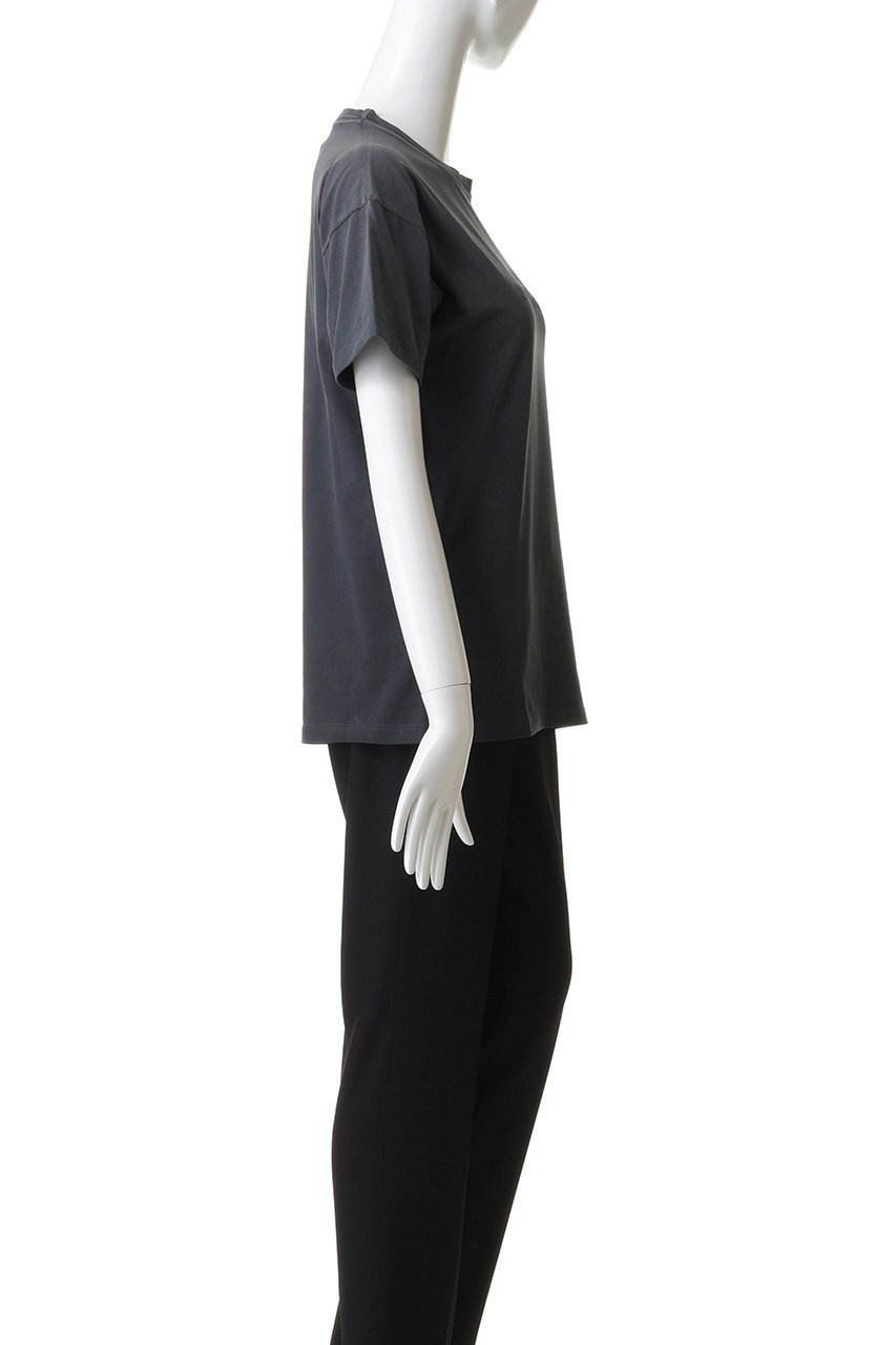 【メゾン マルジェラ/MAISON MARGIELA】のロゴTシャツ 人気、トレンドファッション・服の通販 founy(ファニー) 　ファッション　Fashion　レディースファッション　Fashion for Women　トップス・カットソー　Cut & Sew Tops　シャツ・ブラウス・オフィスカジュアル　Elegant Blouses & Button-Ups　ロングTシャツ・Tシャツ　Longline T-Shirts & Tees　カットソー・ベーシックTシャツ　Cut-and-Sewn Tops / Stretch Tees & Basics　インナー　Innerwear　カーディガン　Cardigan, Knitwear　ショート　Short, Short Length　ジャケット　Jacket, Outerwear　スリーブ　Sleeve, Long Sleeve / Short Sleeve　新作・新入荷　New Arrivals / New In　other-3|ID: prp329100004779926 ipo3291000000034673711