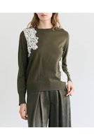 【ベイジ,/BEIGE,】のWILLOW / アシンメトリーレースクルーネックニット/ 人気、トレンドファッション・服の通販 founy(ファニー) ファッション Fashion レディースファッション Fashion for Women トップス・カットソー Cut & Sew Tops ニット Knit Tops & Sweaters カジュアルプルオーバー・ニットトップス Pullovers & Knit Tops / Casual Pullovers カッティング Cutting Detail ストレッチ Stretch, Stretchy Fabric レース Lace, Lace Fabric エレガント 上品 Elegant 定番 Standard, Basic Item 新作・新入荷 New Arrivals / New In |ID:prp329100004779928