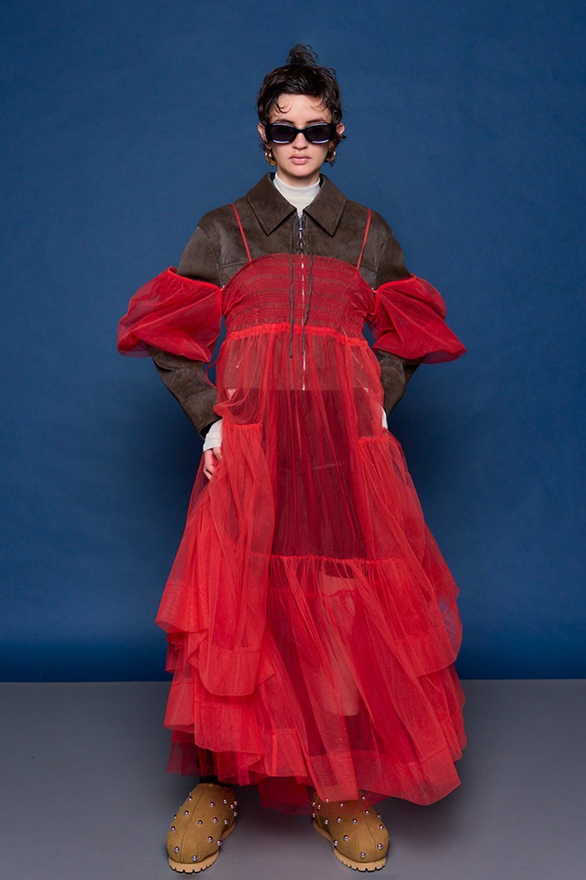 【メゾンスペシャル/MAISON SPECIAL】の2-way Tulle Volume Camisole dress/2WAYチュールボリュームキャミワンピース 人気、トレンドファッション・服の通販 founy(ファニー) 　ファッション　Fashion　レディースファッション　Fashion for Women　ワンピース　Dresses　フォーマル・パーティードレス・結婚式用ドレス　Elegant & Casual Dresses　キャミソールワンピース　Camisole Dresses　チュニック　Tunic Tops & Dresses　スリーブ　Sleeve, Long Sleeve / Short Sleeve　ダウン　Down, Puffer　チュニック　Tunic, Long Top　チュール　Tulip, Tulip Motif　ロング　Long, Long-Length　冬　Winter / This Winter　新作・新入荷　New Arrivals / New In　other-4|ID: prp329100004779938 ipo3291000000034673793