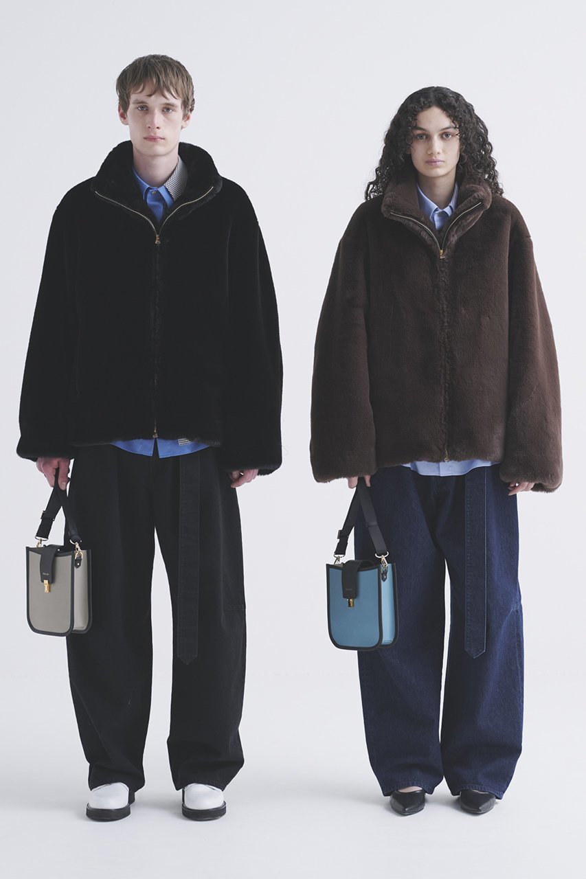 【クルニ/CULLNI】の【UNISEX】FAKE Fur Zip Up ハイネック ショートコート 人気、トレンドファッション・服の通販 founy(ファニー) 　ファッション　Fashion　レディースファッション　Fashion for Women　アウター　Coat / Outerwear Collection　コート・ロングコート・ピーコート　Long Coats, Peacoats & More　ユニセックス　Unisex, Genderless　ショート　Short, Short Length　ハイネック　High Neck, Mock Neck　フェイクファー　Faux Fur, Imitation Fur　マフラー　Scarf, Muffler　エレガント 上品　Elegant　冬　Winter / This Winter　新作・新入荷　New Arrivals / New In　other-6|ID: prp329100004779946 ipo3291000000034673868