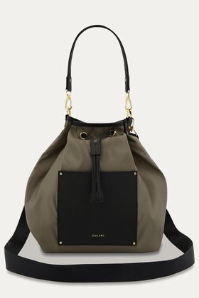 【クルニ/CULLNI】 Leather Pocket ハイカウント タフタ バケットバッグ人気、トレンドファッション・服の通販 founy(ファニー) ファッション Fashion レディースファッション Fashion for Women バッグ Bags ユニセックス Unisex, Genderless タフタ Taffeta, Structured Fabric ドローストリング Drawstring, Pull Cord ポケット Pocket, Pocket Detail エレガント 上品 Elegant 新作・新入荷 New Arrivals / New In |ID:prp329100004779950