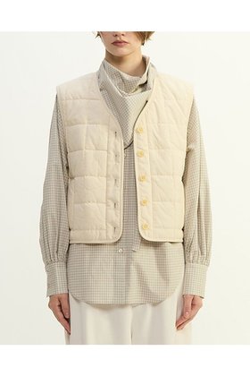 【プレインピープル/PLAIN PEOPLE】のコットンキルティングべスト 人気、トレンドファッション・服の通販 founy(ファニー) ファッション Fashion レディースファッション Fashion for Women アウター Coat / Outerwear Collection レディースジャケット・軽アウター Jackets 2026年 2026 キルティング Quilted, Quilting キルト Quilt, Quilted Fabric コンパクト Compact, Small Size ジャケット Jacket, Outerwear スクエア Square, Square Shape バランス Balance, Style Balance ベスト Vest, Waistcoat ヴィンテージ Vintage Style エレガント 上品 Elegant 夏 Summer 春 Spring S/S・春夏 SS, Spring/Summer, Warm Season |ID:prp329100004780636