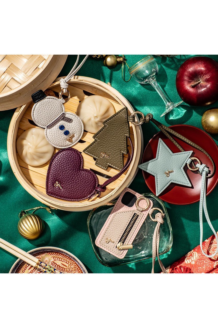 【エジュー/ajew】のajew NOEL charm 人気、トレンドファッション・服の通販 founy(ファニー) 　ファッション　Fashion　レディースファッション　Fashion for Women　スマホケース　Smartphone Case　チャーム　Charm, Pendant　ホリデーシーズン　Holiday Season　ポーチ　Pouch, Small Case　ラップ　Wrap, Wrap Design　リップ　Lip, Lip Motif　新作・新入荷　New Arrivals / New In　other-4|ID: prp329100004780645 ipo3291000000034684436