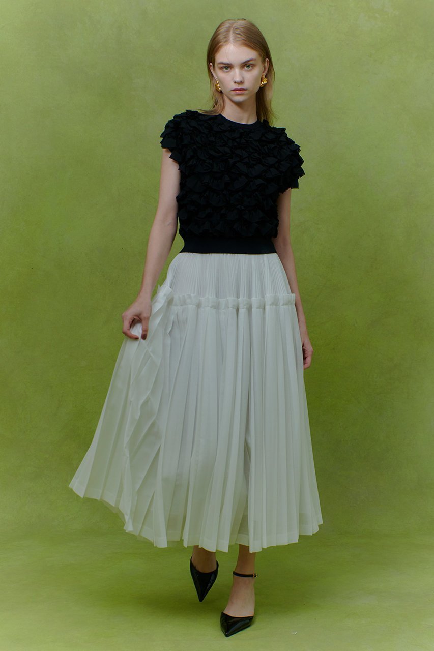 【アルアバイル/allureville】の【LOULOU WILLOUGHBY】ペタルパピヨンプルオーバー 人気、トレンドファッション・服の通販 founy(ファニー) 　ファッション　Fashion　レディースファッション　Fashion for Women　トップス・カットソー　Cut & Sew Tops　ニット　Knit Tops & Sweaters　カジュアルプルオーバー・ニットトップス　Pullovers & Knit Tops / Casual Pullovers　2026年　2026　おすすめ　Recommended / Our Picks　アンサンブル　Ensemble Set　ギャザー　Gathered, Ruffled　スリーブ　Sleeve, Long Sleeve / Short Sleeve　フリル　Frill, Ruffle　フレンチ　French, French Style　モチーフ　Motif, Design Theme　夏　Summer　春　Spring　S/S・春夏　SS, Spring/Summer, Warm Season　other-5|ID: prp329100004780664 ipo3291000000035706777